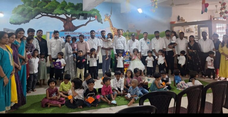 ಅಂಜಲಿ ಮಾಂಟೆಸ್ಸೋರಿ ಶಾಲೆಯಲ್ಲಿ ತಂದೆಯರ ದಿನಾಚರಣೆ