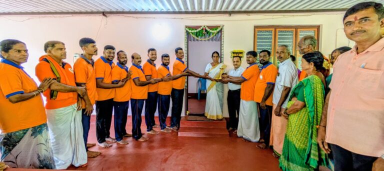 ಶೌರ್ಯ ವಿಪತ್ತು ನಿರ್ವಹಣಾ ಘಟಕದ ವತಿಯಿಂದ ಮಹಿಳೆಗೆ ಮನೆ ಹಸ್ತಾಂತರ ಕಾರ್ಯಕ್ರಮ