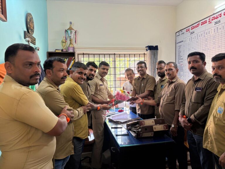 ಸುಳ್ಯ ತಾಲೂಕು ಆಟೋ ರಿಕ್ಷಾ ಚಾಲಕರ ಸಂಘದಿಂದ ನೂತನ ಸಬ್ ಇನ್ಸ್‌ಪೆಕ್ಟರ್‌ಗೆ ಸ್ವಾಗತ
